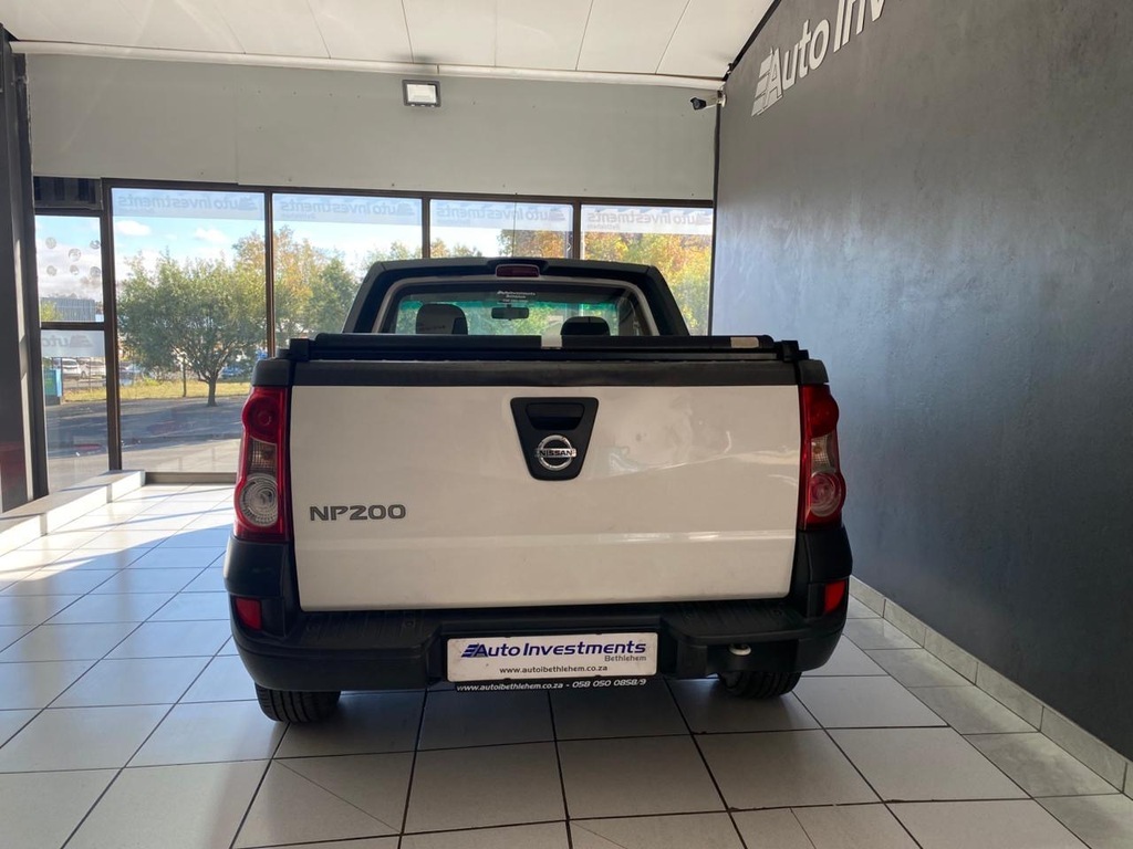 NISSAN NP200 NP200 1.6  P/U S/C - 9