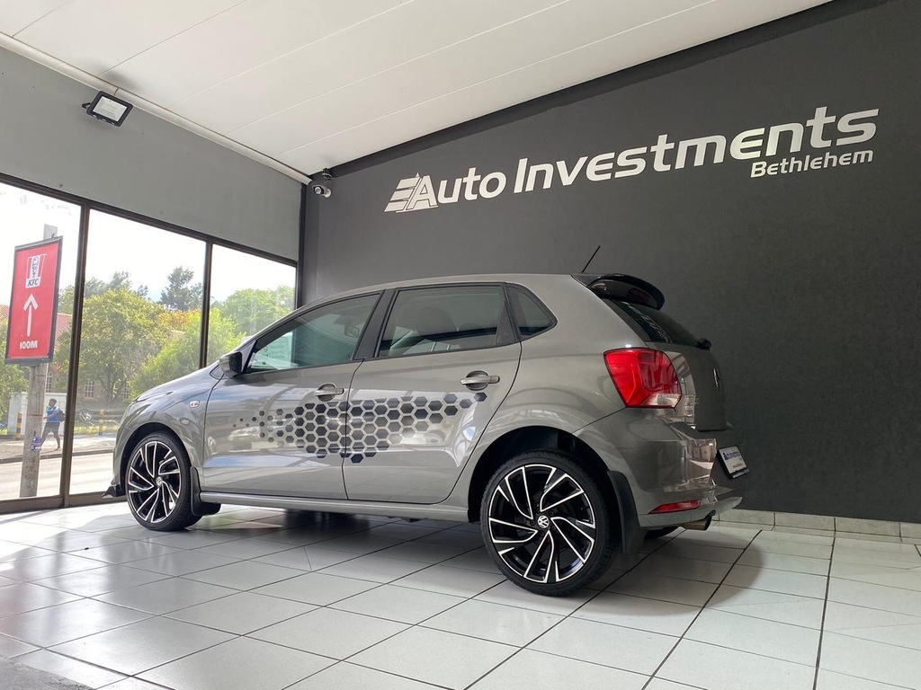 VOLKSWAGEN POLO VIVO POLO VIVO 1.4 COMFORTLINE (5DR) - 4