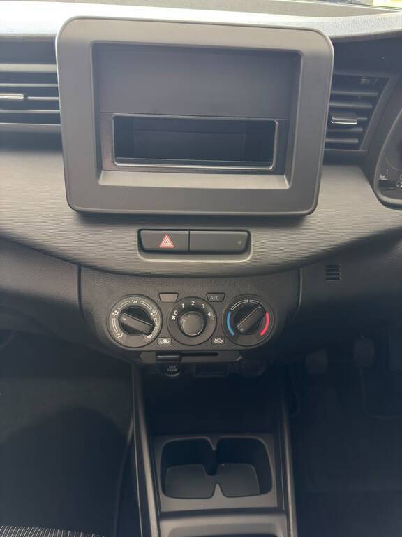 SUZUKI ERTIGA ERTIGA 1.5 GA - 14