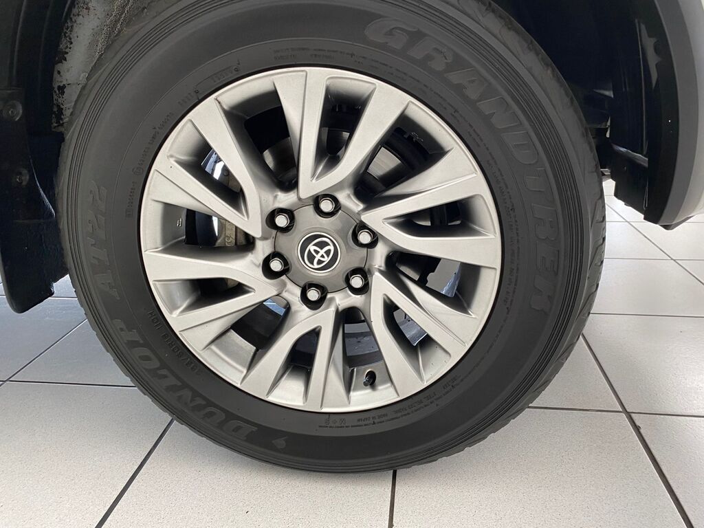 TOYOTA FORTUNER FORTUNER 2.8GD-6 R/B A/T