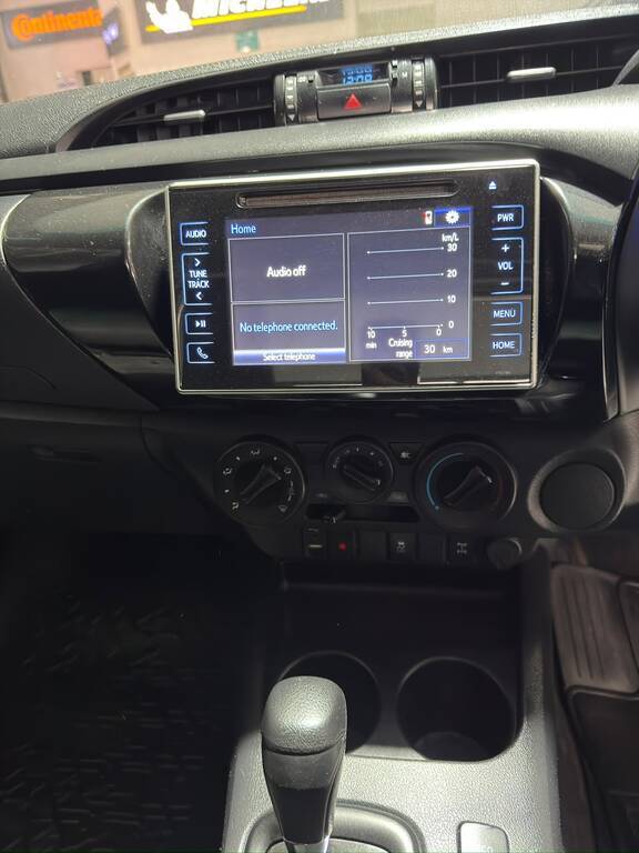 TOYOTA HILUX HILUX 2.4 GD-6 RB SRX A/T P/U S/C