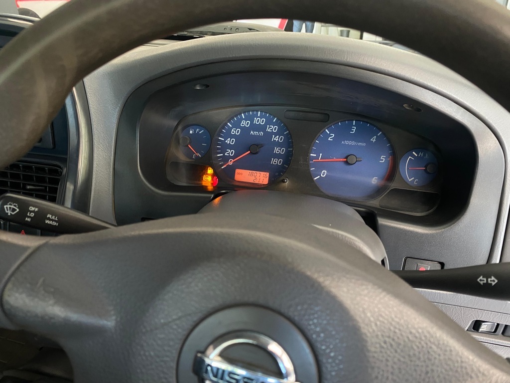 NISSAN HARDBODY HARDBODY NP300 2.5 TDi LWB 4X4 P/U S/C - 10