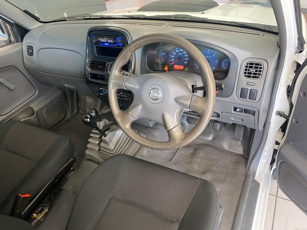 NISSAN HARDBODY HARDBODY NP300 2.5 TDi LWB 4X4 P/U S/C - 9