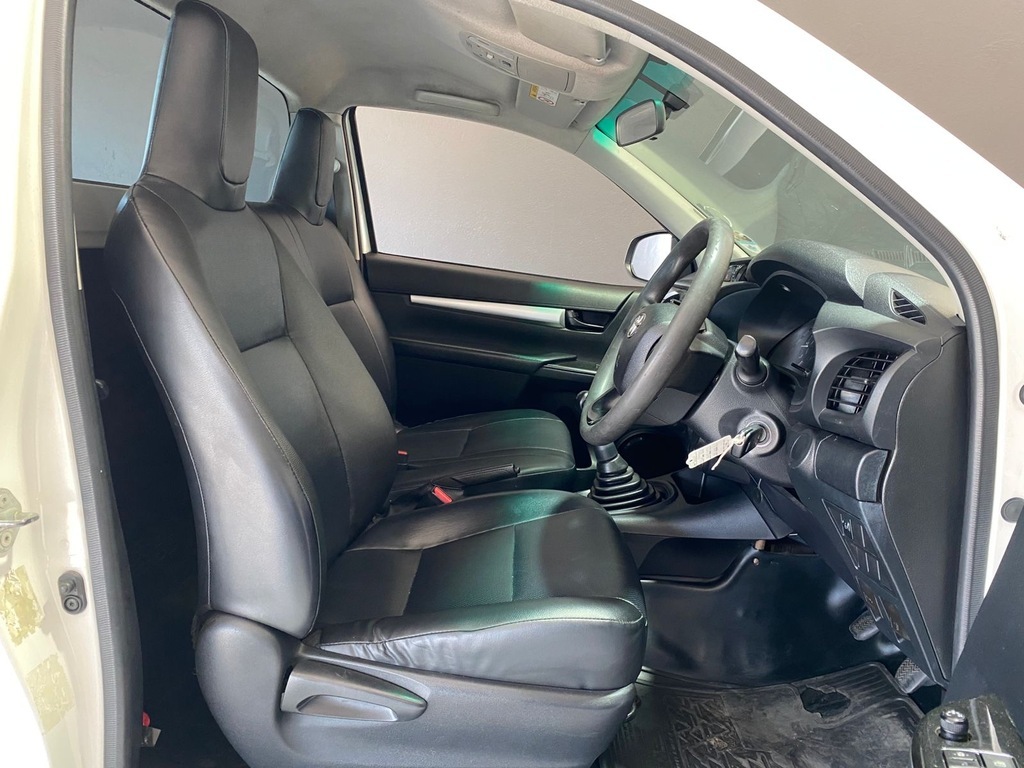 TOYOTA HILUX HILUX 2.4 GD S A/C P/U S/C