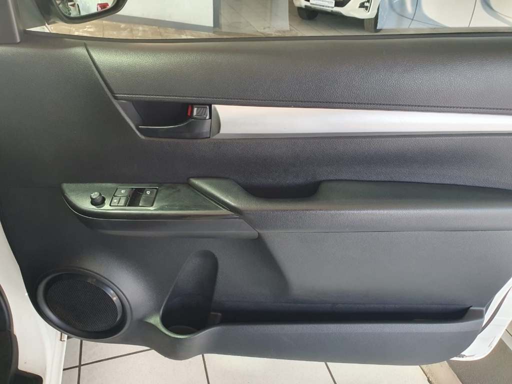 TOYOTA HILUX HILUX 2.4 GD A/C P/U S/C - 7