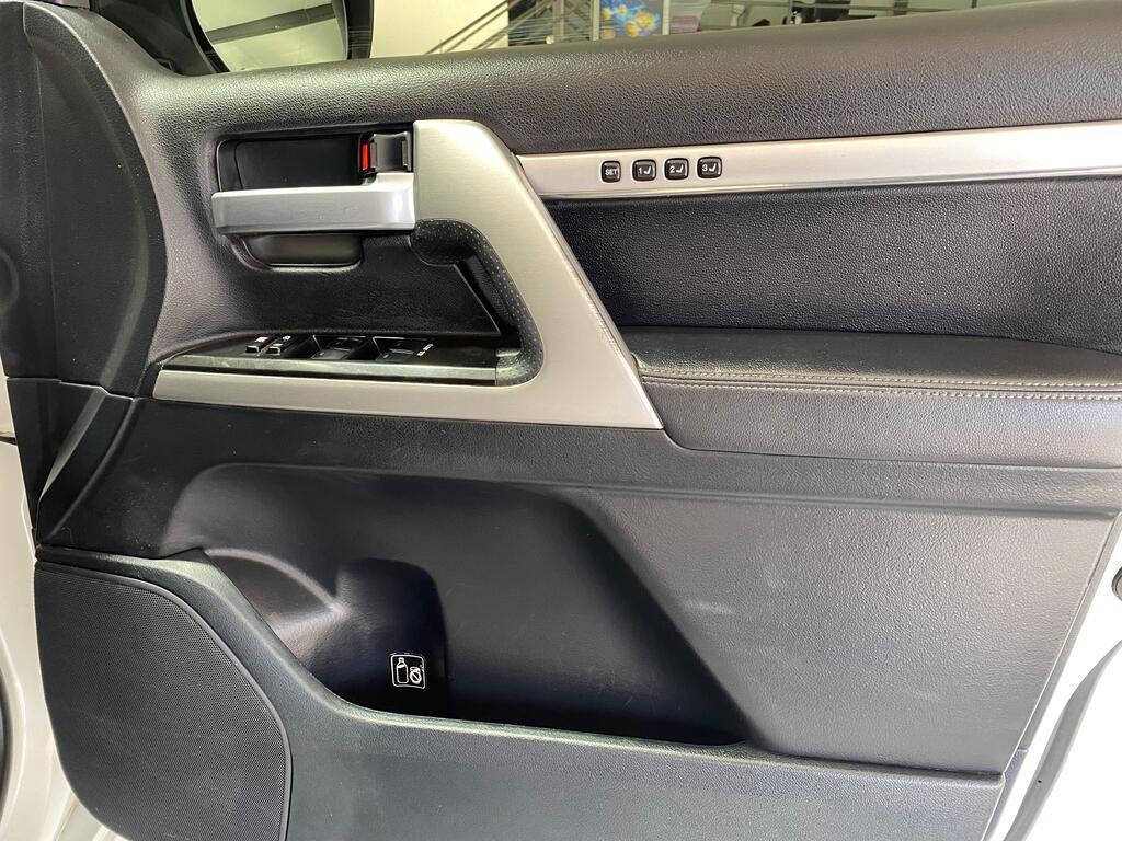 TOYOTA LAND CRUISER LAND CRUISER 200 V8 TD VX A/T