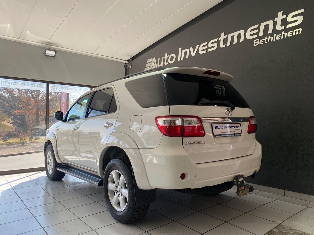 TOYOTA FORTUNER FORTUNER 3.0D-4D R/B - 4