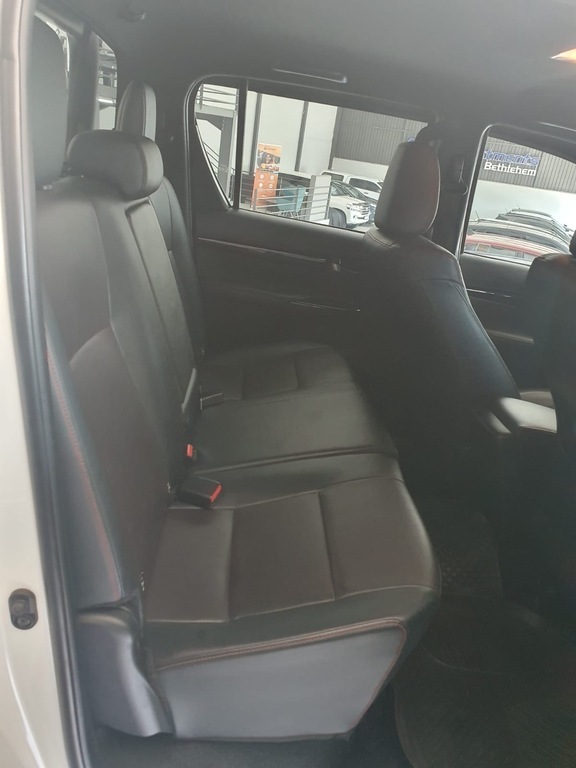 TOYOTA HILUX HILUX 2.8 GD-6 GR-S 4X4 A/T P/U D/C