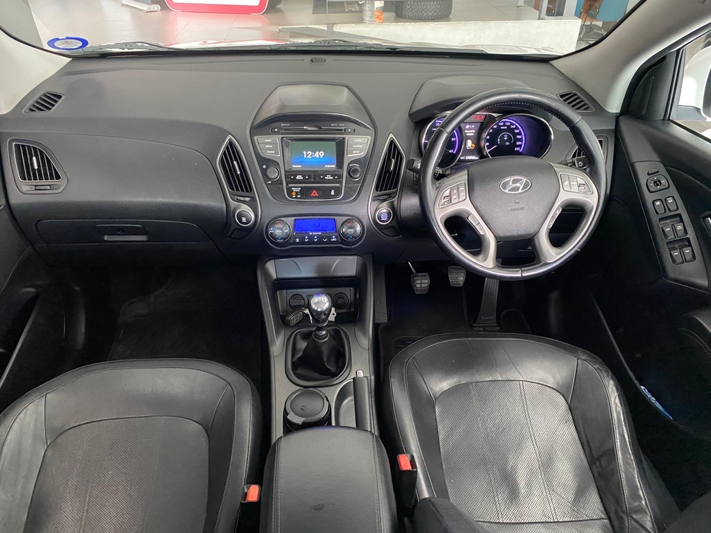 HYUNDAI IX35 iX35 2.0 CRDi ELITE - 9
