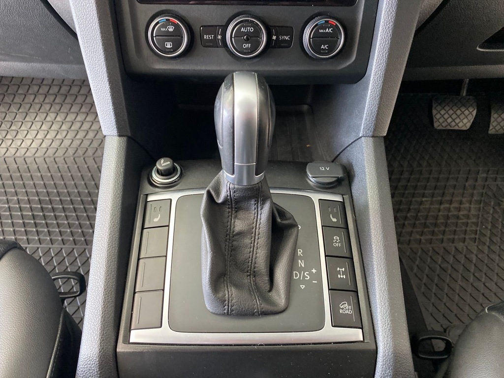VOLKSWAGEN AMAROK AMAROK 2.0 BiTDi HIGHLINE 132KW A/T D/C P/U - 17