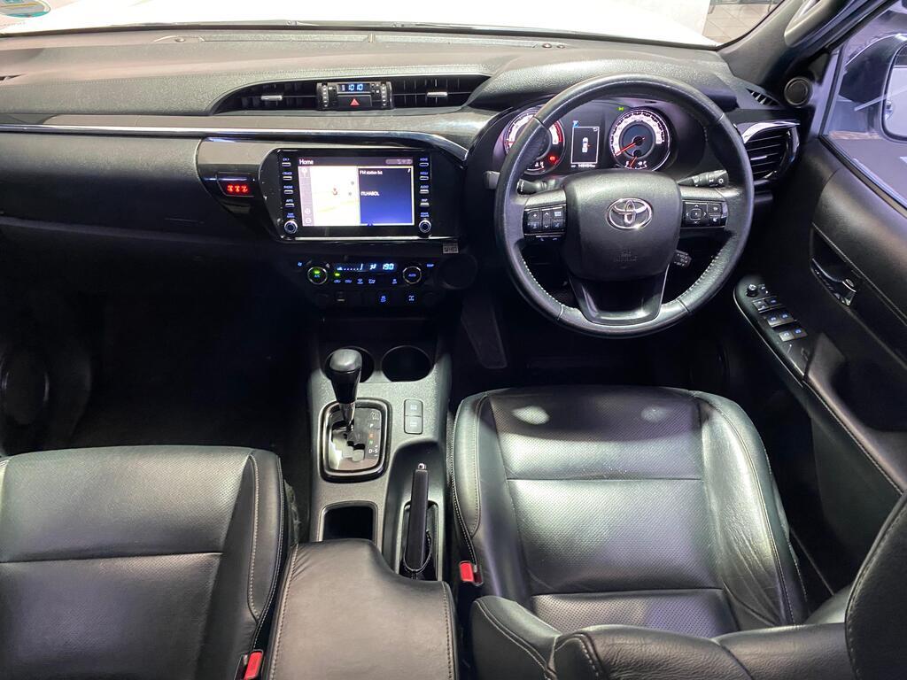 TOYOTA HILUX HILUX 2.8 GD-6 RB A/T RAIDER P/U D/C