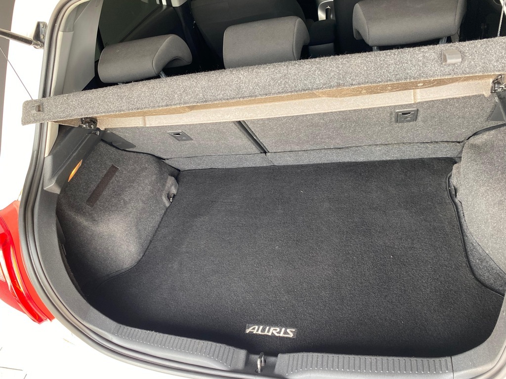 TOYOTA AURIS AURIS 1.3  X