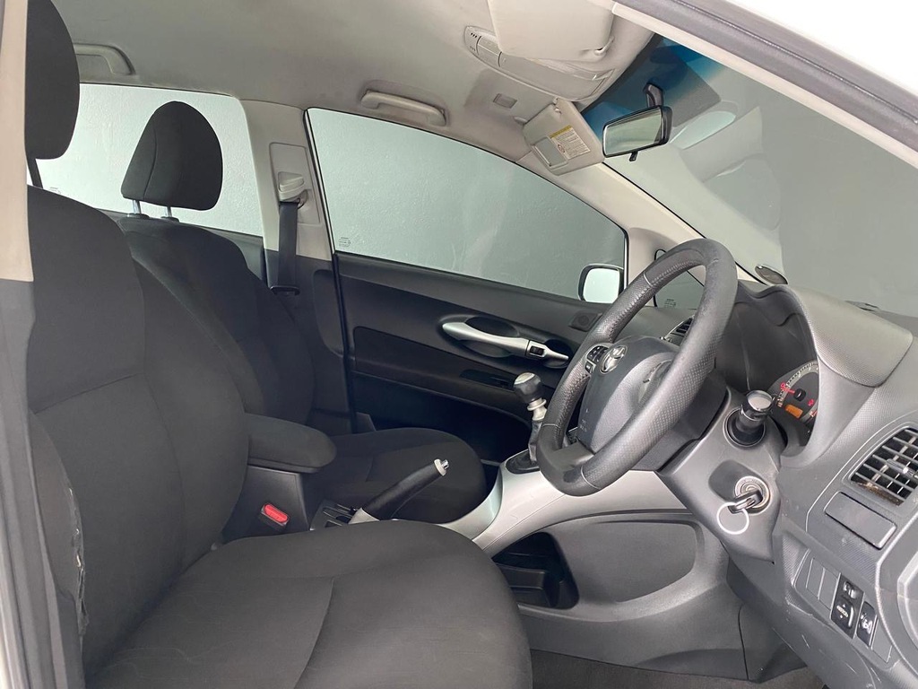 TOYOTA AURIS AURIS 1.3  X