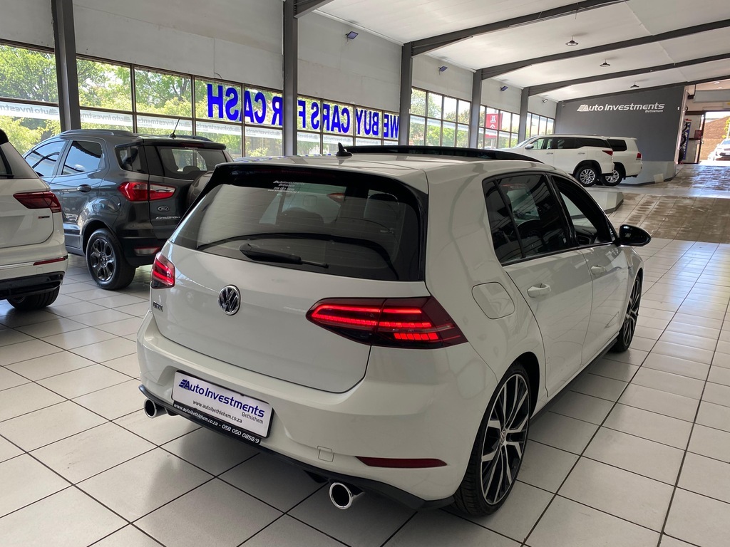 VOLKSWAGEN GOLF 7 GOLF VII GTi 2.0 TSI DSG - 7