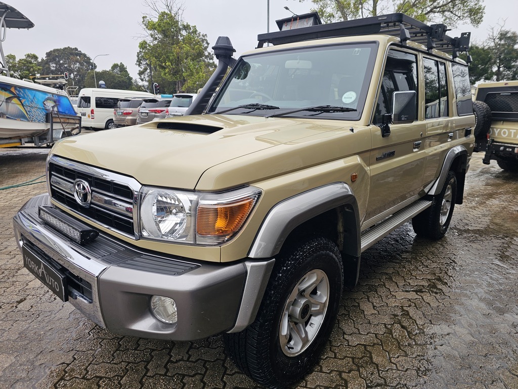 Thumbnail Image Thumbnail Image