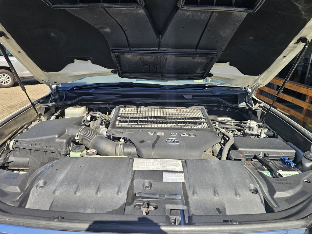 Thumbnail Image Thumbnail Image