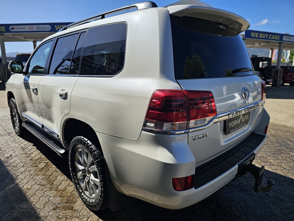 Thumbnail Image Thumbnail Image