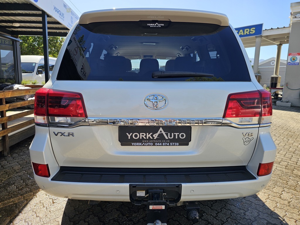 Thumbnail Image Thumbnail Image