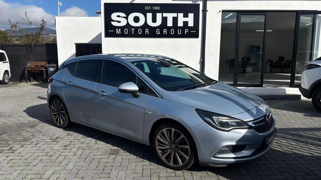 Opel Astra 1.4 T Sport 5 Door