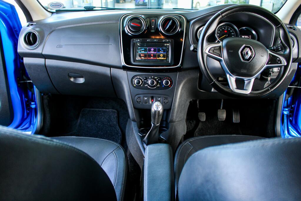 2019 RENAULT SANDERO, Blue, 96350Kms, Manual, Hatchback, Petrol, R179 900, Bellville
