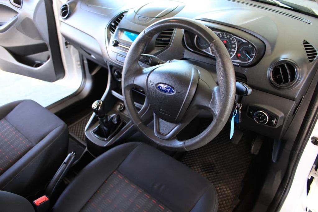2019 FORD FIGO, White, 104000Kms, Manual, Hatchback, Petrol, R139 900, Bellville