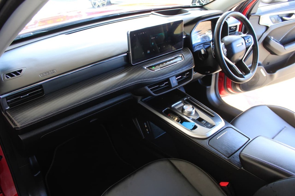 2022 HAVAL JOLION, Red, 54950Kms, Automatic, SUV, Petrol, R279 900, Wingfield Motors Bellville