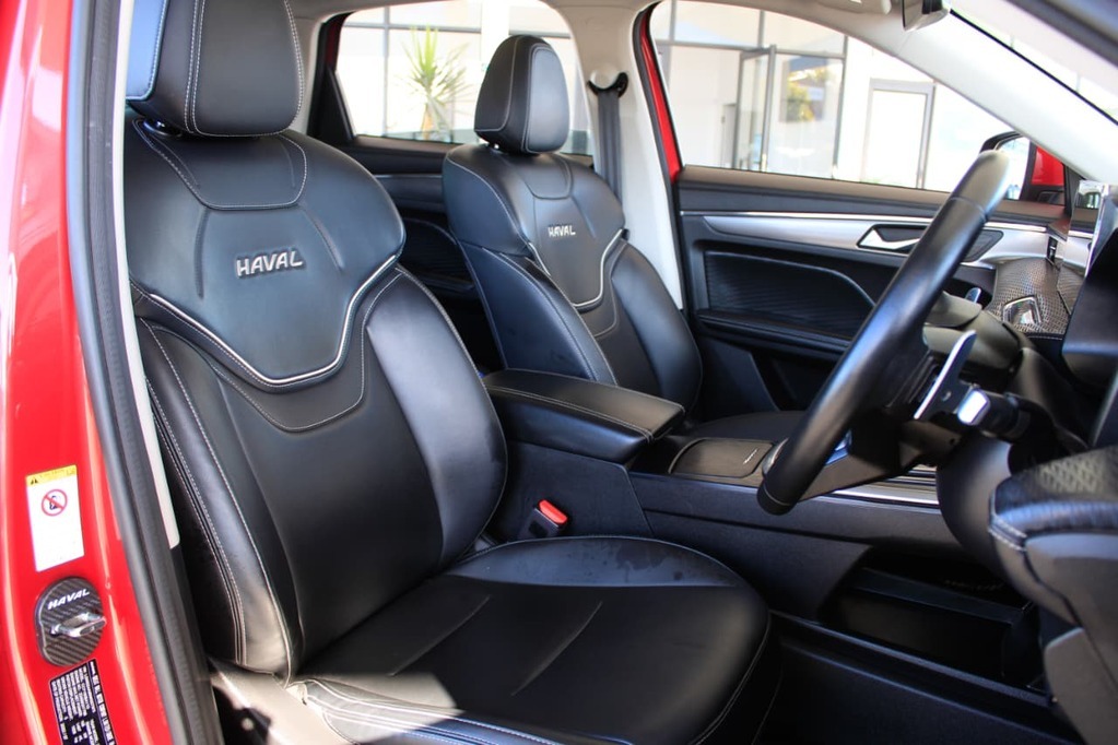 2022 HAVAL JOLION, Red, 54950Kms, Automatic, SUV, Petrol, R279 900, Wingfield Motors Bellville