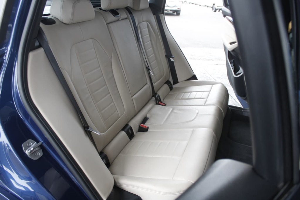 2018 BMW X3, Blue, 121000Kms, Automatic, SUV, Petrol, R399 900, Bellville