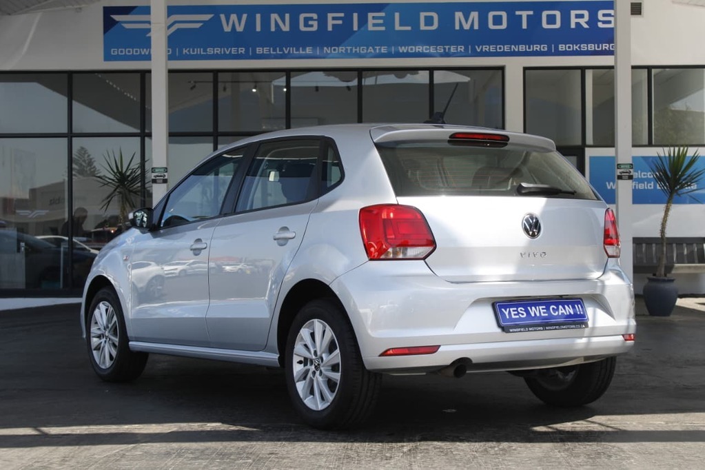 2024 VOLKSWAGEN Polo Vivo, Silver, 25102Kms, Automatic, Hatchback, Petrol, R259 900, Bellville