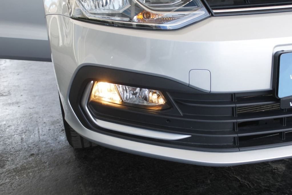 2024 VOLKSWAGEN Polo Vivo, Silver, 25102Kms, Automatic, Hatchback, Petrol, R259 900, Bellville