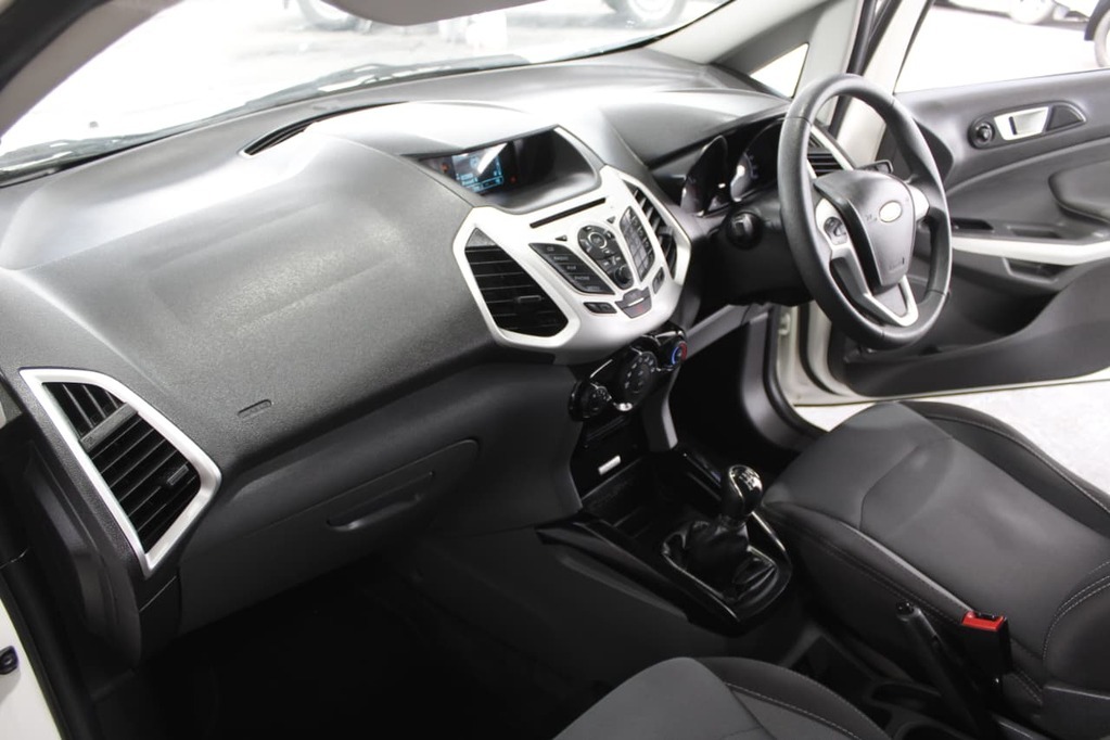 2018 FORD ECOSPORT, White, 159320Kms, Manual, SUV, Diesel, R159 900, Bellville
