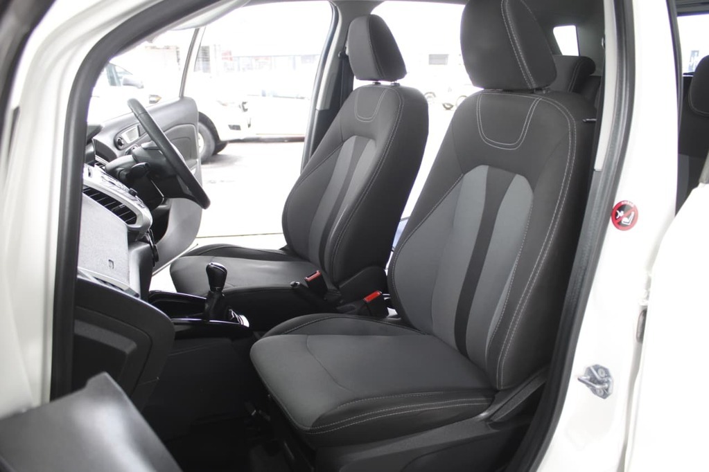 2018 FORD ECOSPORT, White, 159320Kms, Manual, SUV, Diesel, R159 900, Bellville