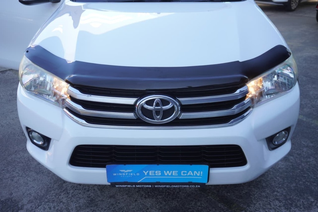2016 TOYOTA HILUX, White, 190000Kms, Automatic, Bakkie Double Cab, Diesel, R379 900, Bellville