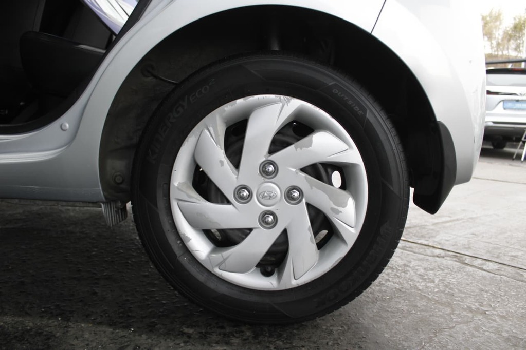 2020 HYUNDAI ATOS, Silver, 55900Kms, Manual, Hatchback, Petrol, R149 900, Bellville