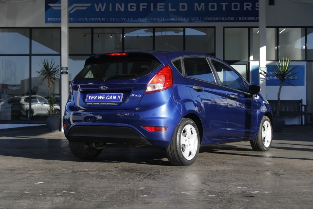 2017 FORD FIESTA, Blue, 185307Kms, Manual, Hatchback, Petrol, R124 990, Bellville