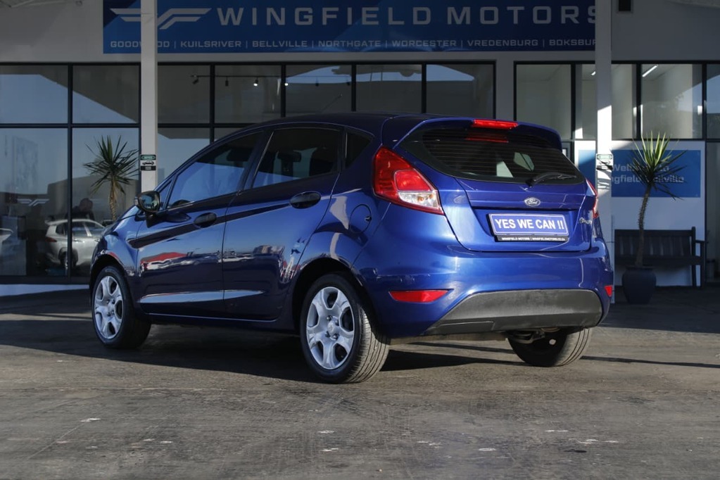 2017 FORD FIESTA, Blue, 185307Kms, Manual, Hatchback, Petrol, R124 990, Bellville