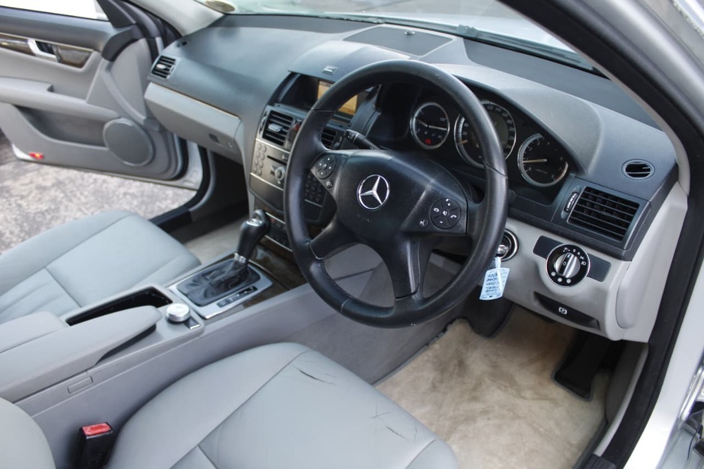 2008 MERCEDES-BENZ C CLASS SEDAN, Silver, 174720Kms, Automatic, Sedan, Petrol, R114 990, Wingfield Motors Bellville