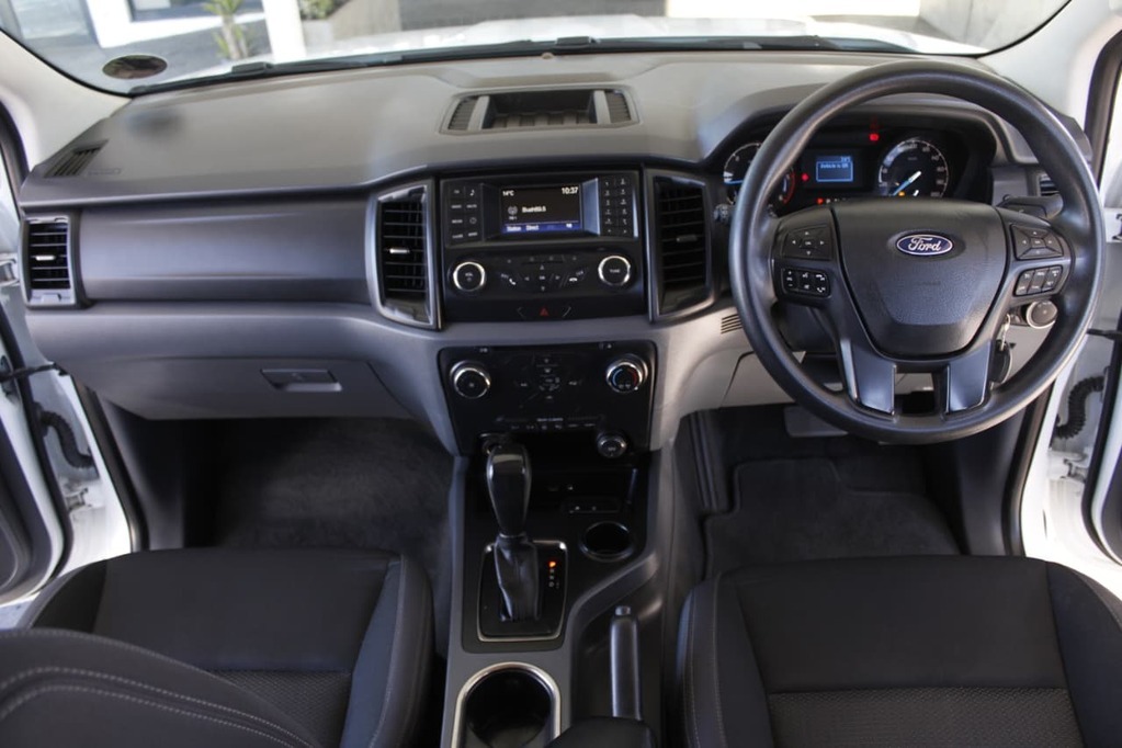 2018 FORD EVEREST, White, 174392Kms, Automatic, SUV, Diesel, R289 900, Bellville
