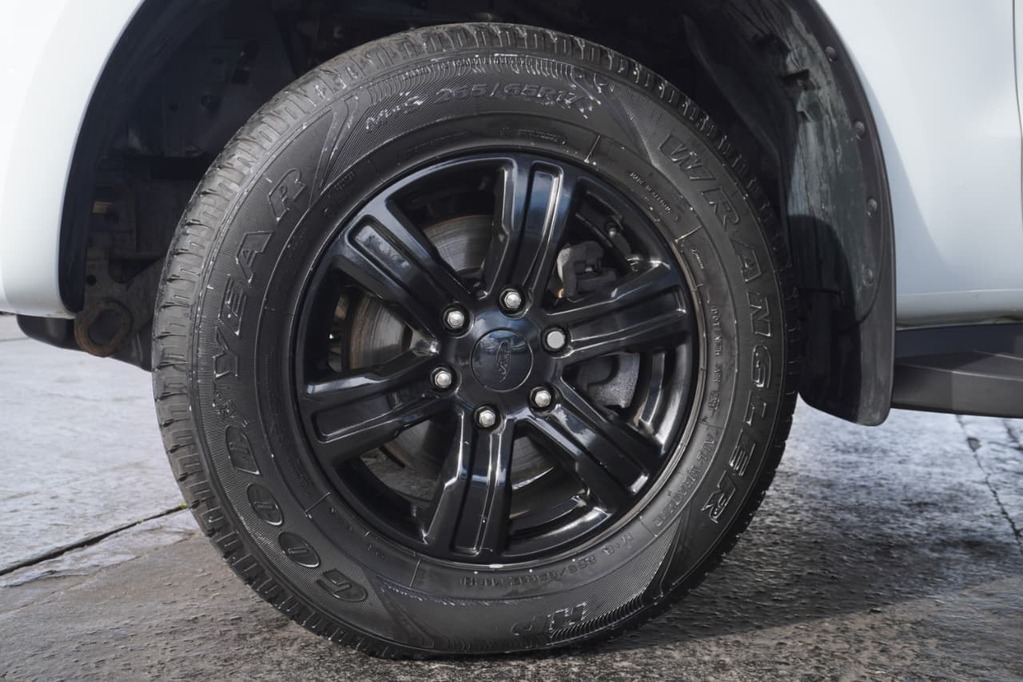 2018 FORD EVEREST, White, 174392Kms, Automatic, SUV, Diesel, R289 900, Bellville