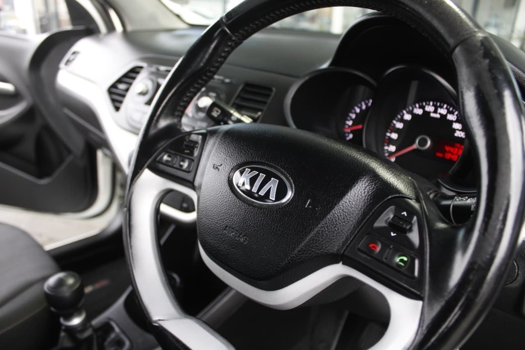 2015 KIA PICANTO, White, 135000Kms, Manual, Hatchback, Petrol, R119 900, Wingfield Motors Bellville