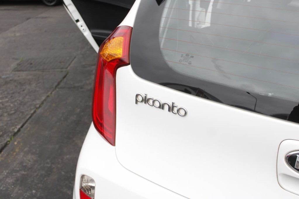 2015 KIA PICANTO, White, 135000Kms, Manual, Hatchback, Petrol, R119 900, Wingfield Motors Bellville