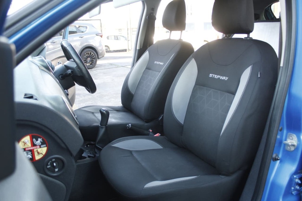 2014 RENAULT SANDERO, Blue, 103500Kms, Manual, , Petrol, R114 900, Bellville