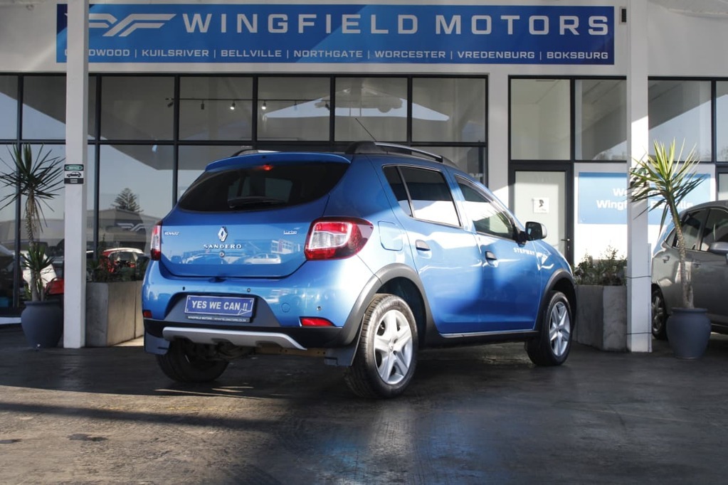 2014 RENAULT SANDERO, Blue, 103500Kms, Manual, , Petrol, R114 900, Bellville