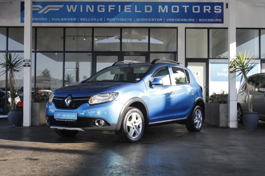 2014 RENAULT SANDERO, Blue, 103500Kms, Manual, , Petrol, R114 900, Bellville