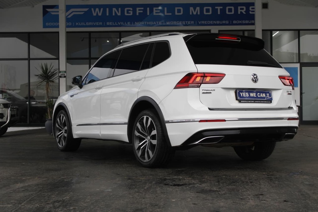 2018 VOLKSWAGEN TIGUAN, White, 178000Kms, Automatic, , Petrol, R329 900, Bellville