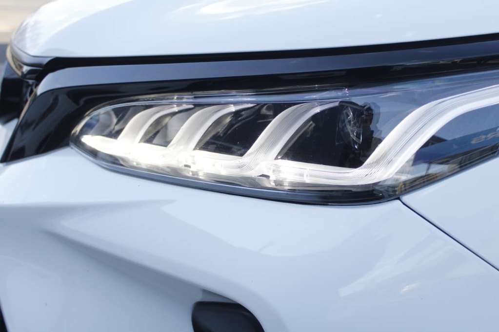 2024 TOYOTA FORTUNER, White, 52000Kms, Automatic, , Diesel, R609 900, Bellville