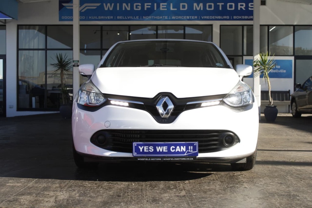 2017 RENAULT CLIO IV, White, 62136Kms, Manual, , Petrol, R139 900, Bellville