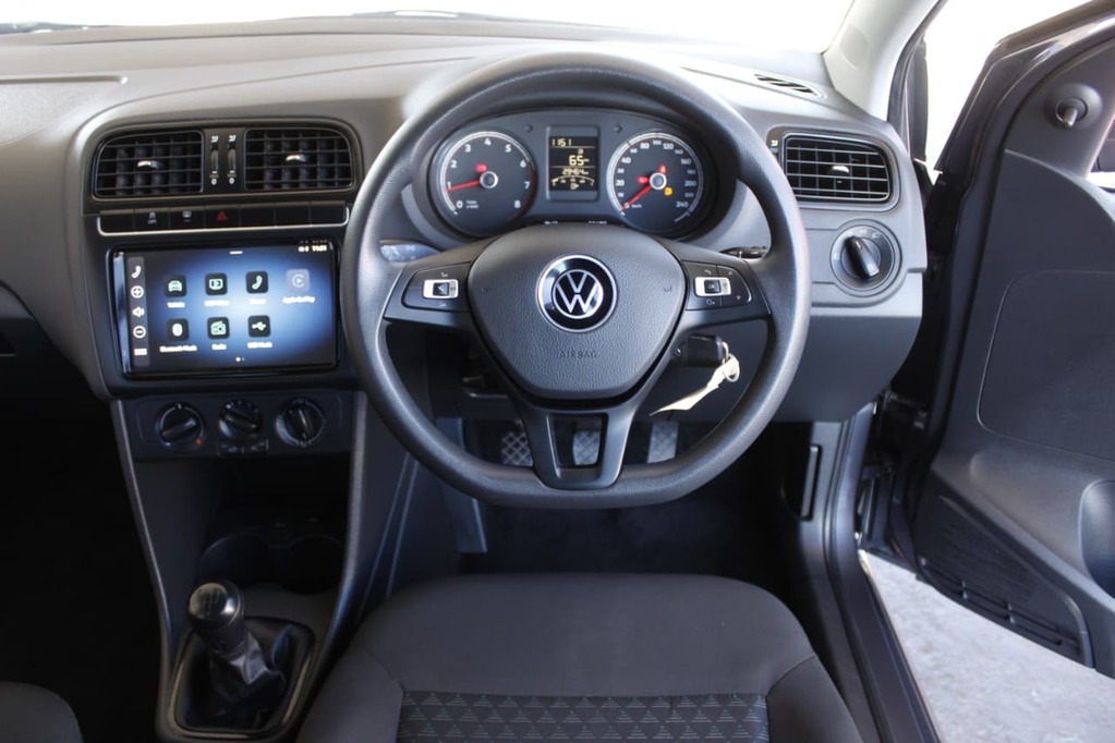 2025 VOLKSWAGEN Polo Vivo, Grey, 29500Kms, Manual, , Petrol, R229 900, Bellville