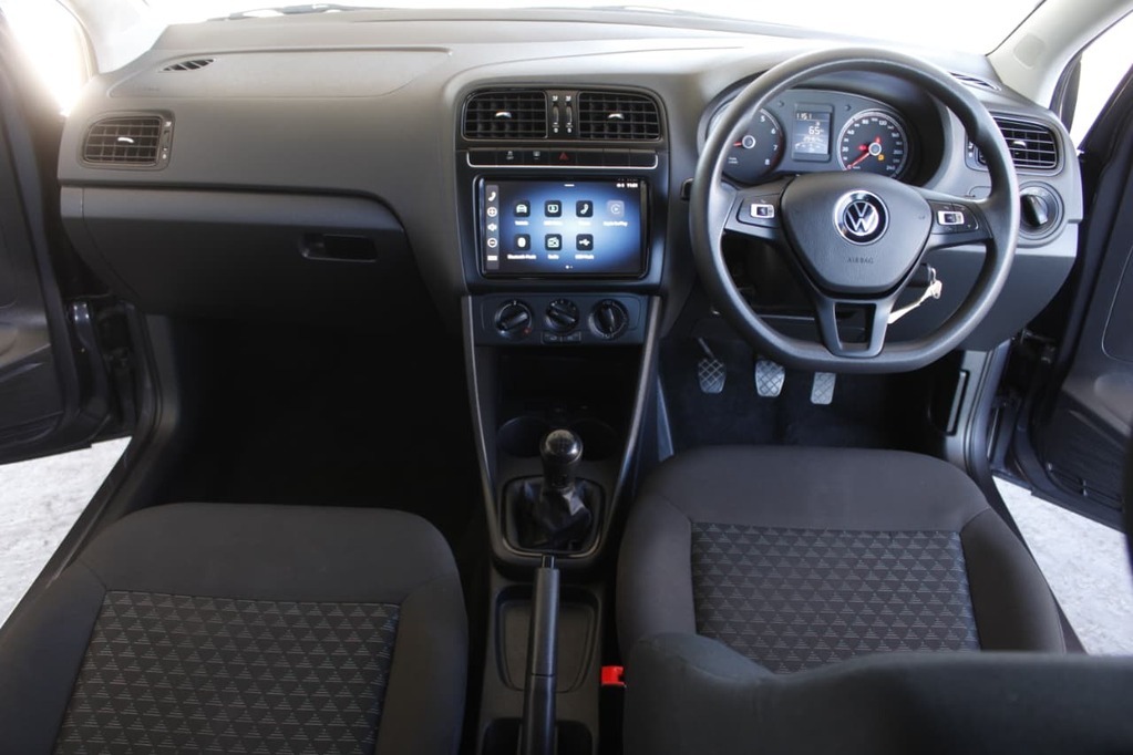 2025 VOLKSWAGEN Polo Vivo, Grey, 29500Kms, Manual, , Petrol, R229 900, Bellville