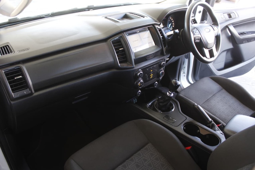 2022 FORD RANGER, White, 94600Kms, Manual, Bakkie Double Cab, Diesel, R349 900, Wingfield Motors Bellville